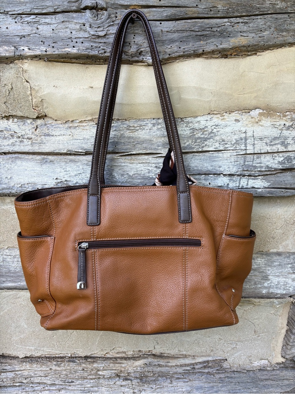 SOPHIA Caperelli Tan Leather Tote Bag with Scarf - Picture 2 of 13